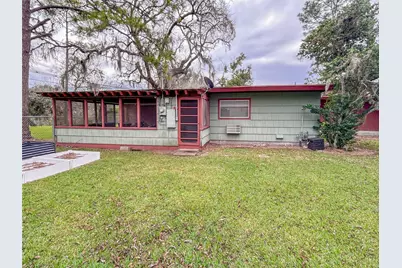 530 Circle Way, Lake Jackson, TX 77566 - Photo 31