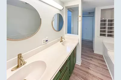 530 Circle Way, Lake Jackson, TX 77566 - Photo 23