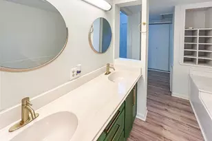 530 Circle Way, Lake Jackson, TX 77566 - Photo 23