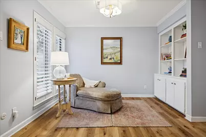 10106 Cedar Creek Drive, Houston, TX 77042 - Photo 21