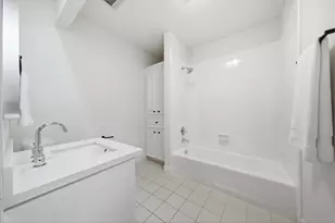 1723 Enterprise Ave, League City, TX 77573 - Photo 23