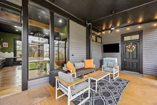 602 S Market St, Brenham, TX 77833 - Photo 23