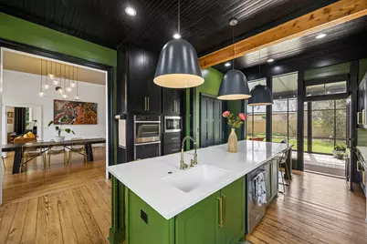 602 S Market Street, Brenham, TX 77833 - Photo 5