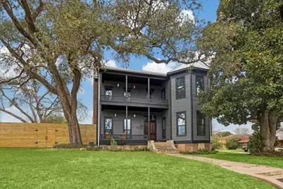 602 S Market Street, Brenham, TX 77833 - Photo 1