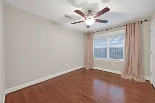 5323 Briarbend Dr, Houston, TX 77096 - Photo 19