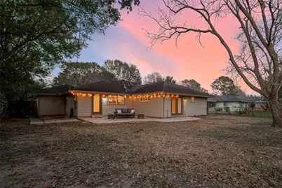 5323 Briarbend Drive, Houston, TX 77096 - Photo 35