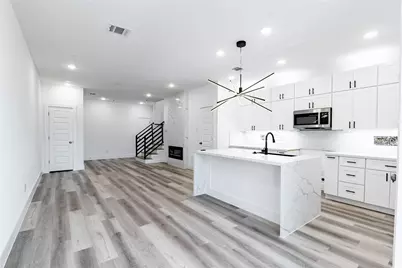 610 E 41st Street #B, Houston, TX 77022 - Photo 7