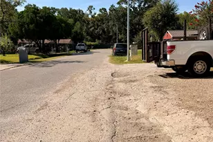 12915 Slater Ln, Houston, TX 77039 - Photo 5