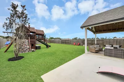 111 Alder Loop, Anahuac, TX 77514 - Photo 27
