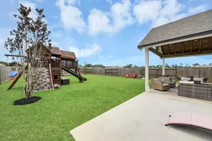 111 Alder Loop, Anahuac, TX 77514 - Photo 27