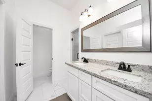 111 Alder Loop, Anahuac, TX 77514 - Photo 35