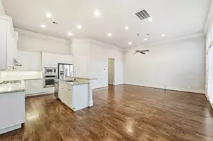 4142 Woodwind Ln, Houston, TX 77025 - Photo 15