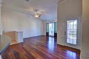 6607 Lake Woodlands Dr, The Woodlands, TX 77382 - Photo 9