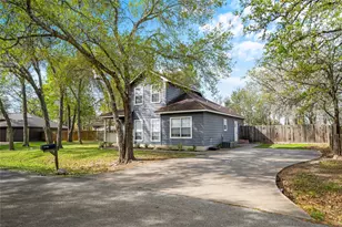 301 Buckeye Trail, La Grange, TX 78945 - Photo 29