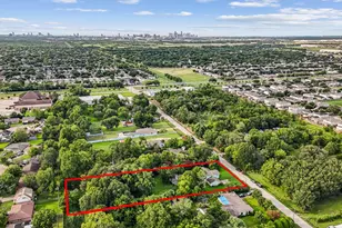 13922 Ambrose St, Houston, TX 77045 - Photo 39