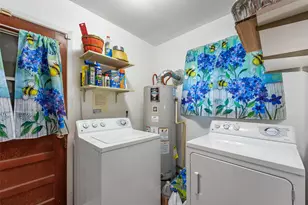 13922 Ambrose St, Houston, TX 77045 - Photo 21