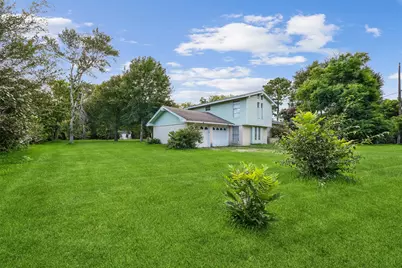 13922 Ambrose Street, Houston, TX 77045 - Photo 5