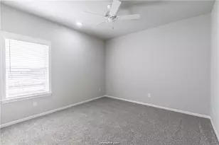 1326 Prairie Dr, Bryan, TX 77803 - Photo 13
