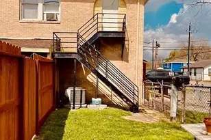 5144 Pease St, Houston, TX 77023 - Photo 11