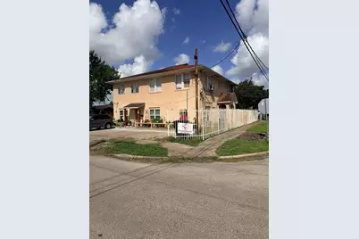 5144 Pease Street #2, Houston, TX 77023 - Photo 5