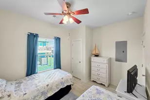 2577 Holiday Dr, Crystal Beach, TX 77650 - Photo 19