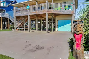 2577 Holiday Dr, Crystal Beach, TX 77650 - Photo 39