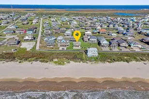 2577 Holiday Dr, Crystal Beach, TX 77650 - Photo 5