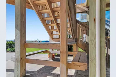 2577 Holiday Drive, Crystal Beach, TX 77650 - Photo 33