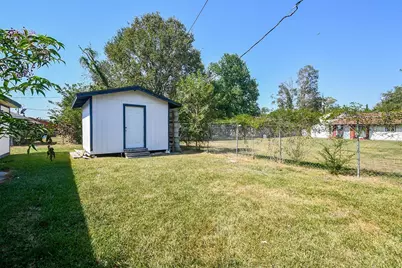 8321 Homewood Lane #C, Houston, TX 77028 - Photo 11