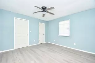 8321 Homewood Ln, Houston, TX 77028 - Photo 3
