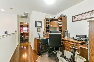 11429 Hackmatack Way, Houston, TX 77066 - Photo 9