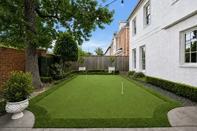 7714 N Hunters Court Drive, Houston, TX 77055 - Photo 11