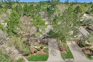 78 Douvaine Ct, The Woodlands, TX 77382 - Photo 37