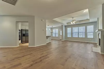 78 Douvaine Court, The Woodlands, TX 77382 - Photo 7