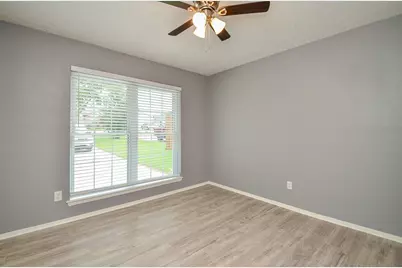 12791 Lake Conroe Hills Drive, Willis, TX 77318 - Photo 13