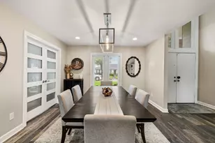 10735 Cedar Creek Dr, Houston, TX 77042 - Photo 9
