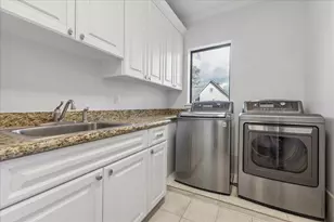 4022 Coleridge St, West University Place, TX 77005 - Photo 31