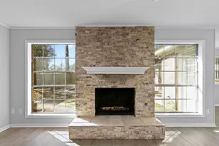 13339 Balmore Cir, Houston, TX 77069 - Photo 9