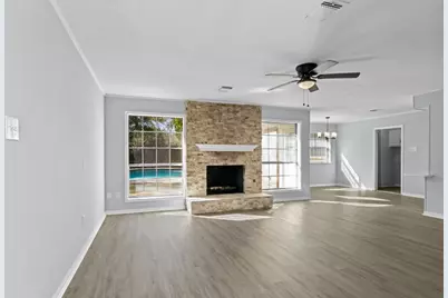 13339 Balmore Circle, Houston, TX 77069 - Photo 7