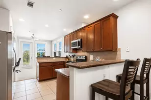 4221 Pointe W Dr, Galveston, TX 77554 - Photo 9
