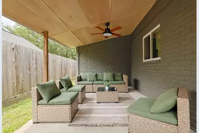 1315 Warwickshire Drive, Houston, TX 77077 - Photo 35