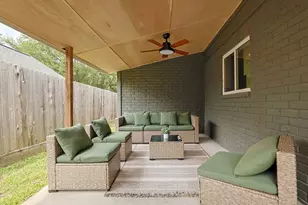 1315 Warwickshire Dr, Houston, TX 77077 - Photo 35
