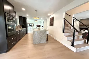 1315 Warwickshire Dr, Houston, TX 77077 - Photo 7