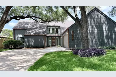 1315 Warwickshire Drive, Houston, TX 77077 - Photo 43