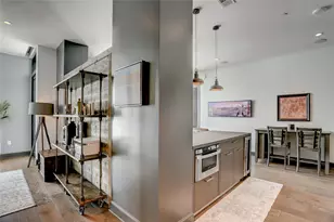 1211 Caroline St, Houston, TX 77002 - Photo 9