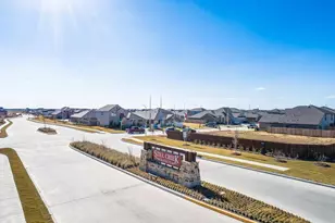 8006 Serene Meadow Ln, Richmond, TX 77469 - Photo 11