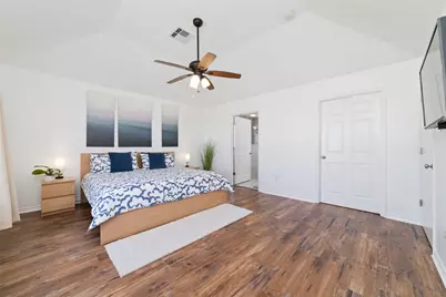 18506 E De Vaca, Galveston, TX 77554 - Photo 33