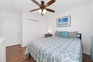 18506 E De Vaca, Galveston, TX 77554 - Photo 29