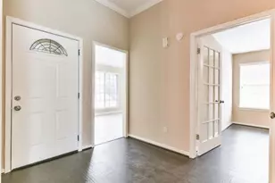 4738 Cavern Dr, Friendswood, TX 77546 - Photo 3