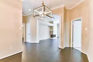 4738 Cavern Dr, Friendswood, TX 77546 - Photo 11